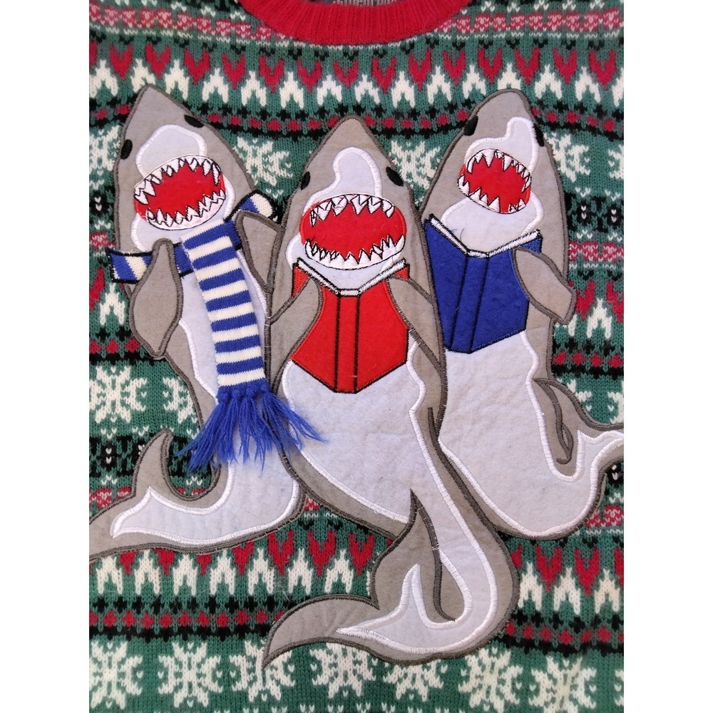 33 Degrees Shark Ugly Christmas Sweater XL 18/20 Fair Isle Green Red Acrylic - Picture 4 of 9